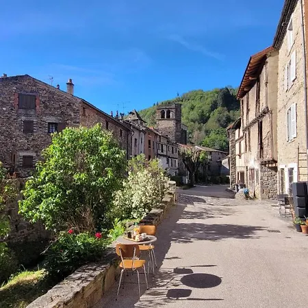 Le Relais De L'abelan Homestay Blesle