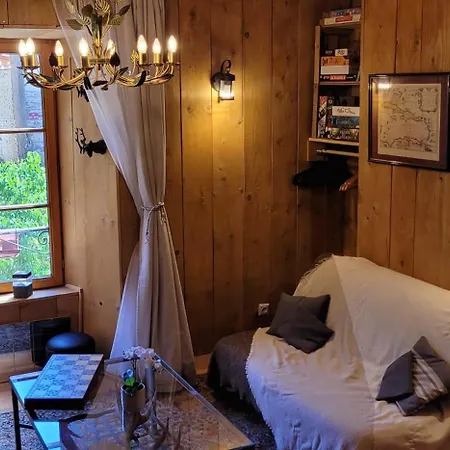 Le Relais De L'abelan Rum i privatbostad Blesle